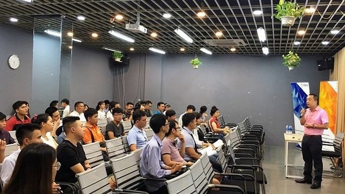 quay phim hội nghị